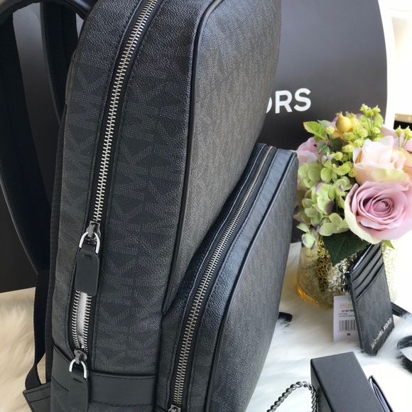 🌷MICHAEL KORS Black Signature Mens Backpack Set - Picture 6 of 8